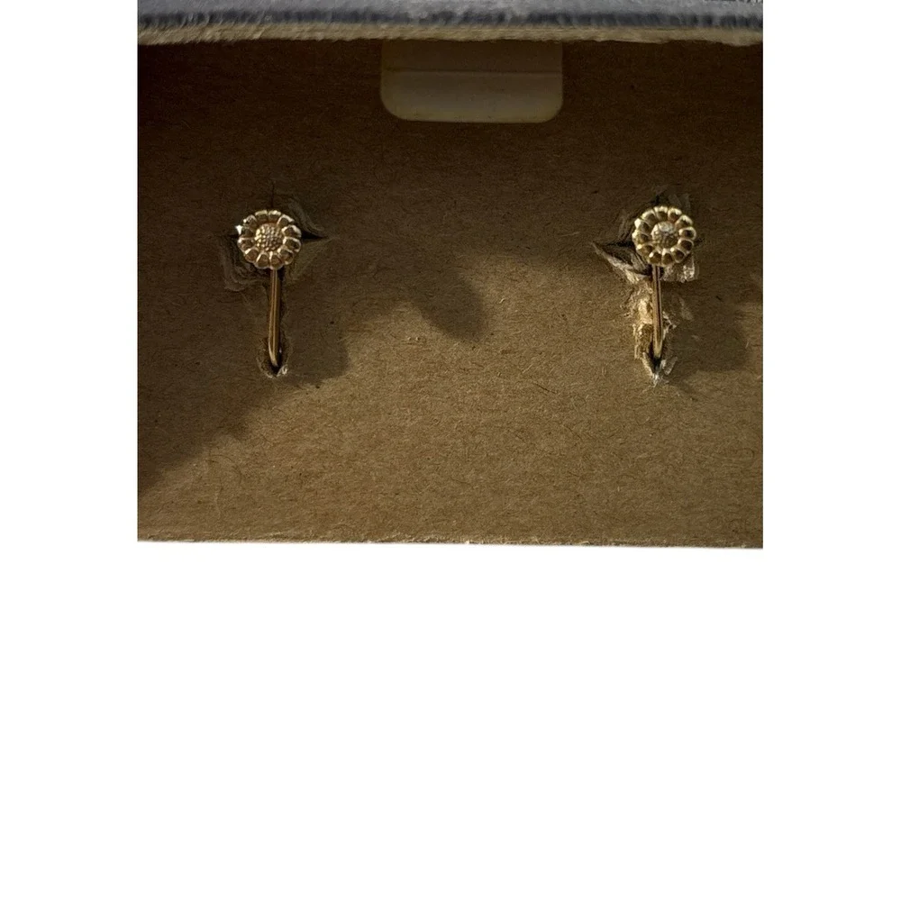 Vintage Krementz 14 KT Gold Overlay Rose Screw Back Earring Necklace Pendant Set - Picture 5 of 7